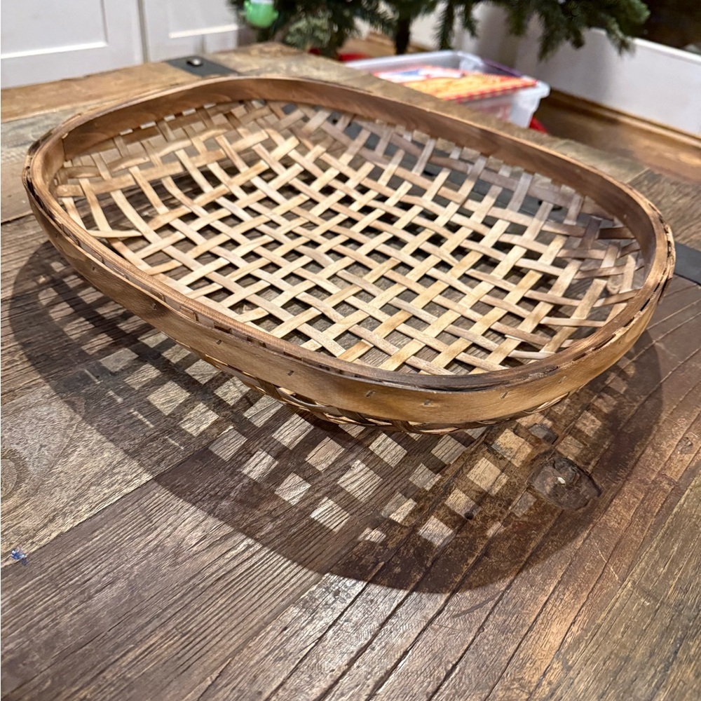 2 wooden woven tobacco baskets. 18in x 15in